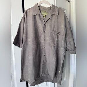 Cabana Men’s 100% silk short sleeve button down Hawaiian shirt